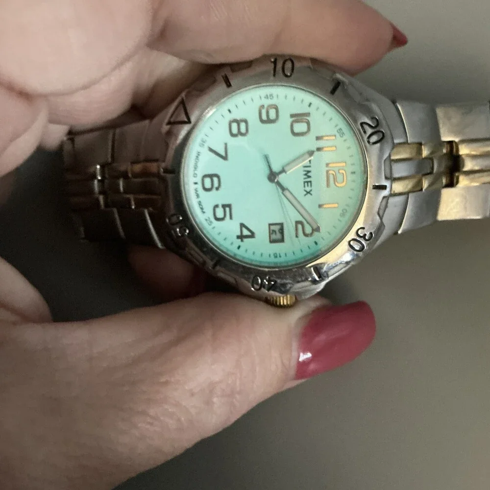 Timex Indiglo Mens Watch 39mm White Dial Two Tone Date New Battery 7.25